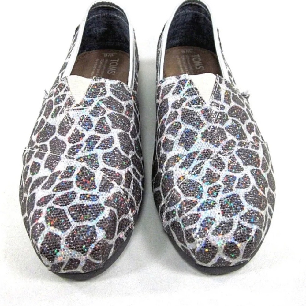 TOMS‎ Womens Classic Slip On Shoes, Glitter, Giraffe Print, Comfort, Casual